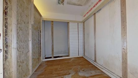 17 Nott Square, Carmarthen, SA31 1PQ