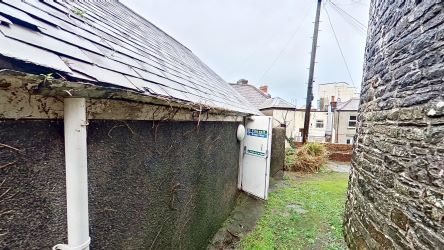 17 Nott Square, Carmarthen, SA31 1PQ