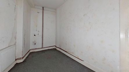 17 Nott Square, Carmarthen, SA31 1PQ