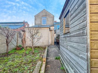 2 Cwmdare Street, Cathays, Cardiff, South Glamorgan, CF24 4JZ