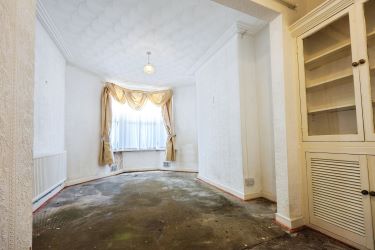 2 Cwmdare Street, Cathays, Cardiff, South Glamorgan, CF24 4JZ