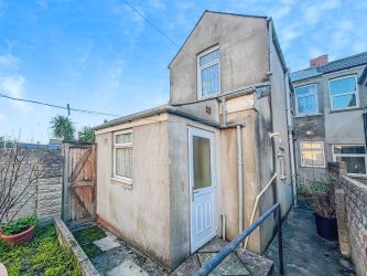 2 Cwmdare Street, Cathays, Cardiff, South Glamorgan, CF24 4JZ
