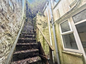 57 Dyfatty Street, Swansea, SA1 1QG