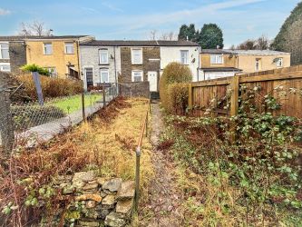 18 Hendre Gwilym, Tonypandy, Mid Glamorgan, CF40 1EZ