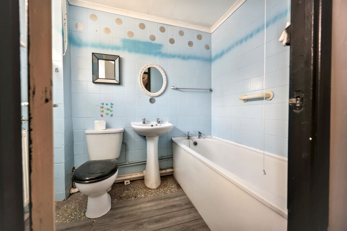Lot Image