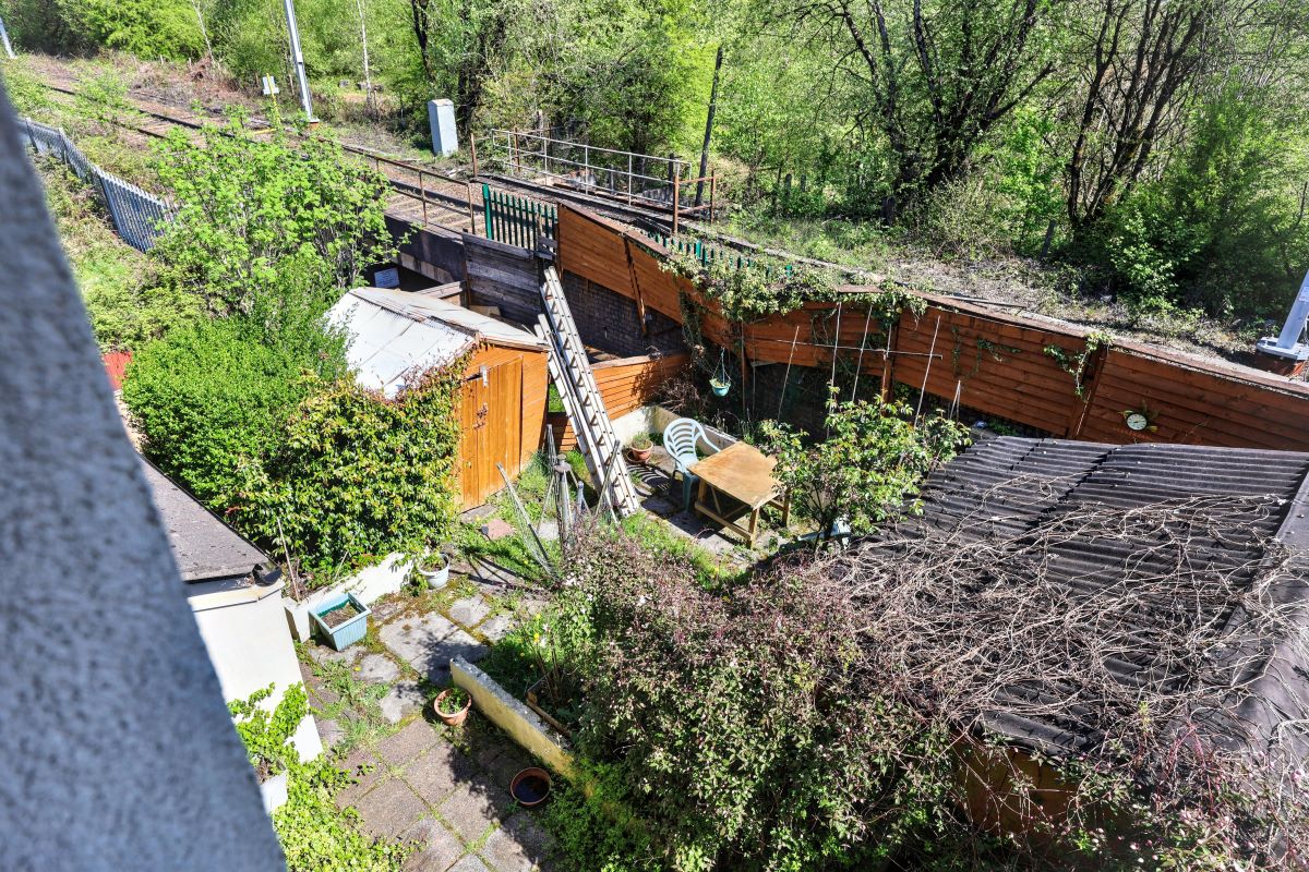 Lot Image