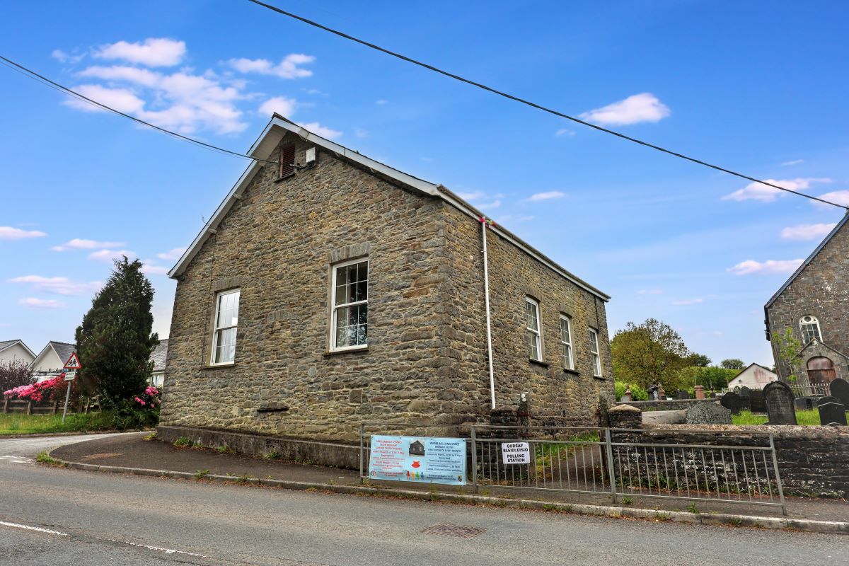 Image 9 of 16