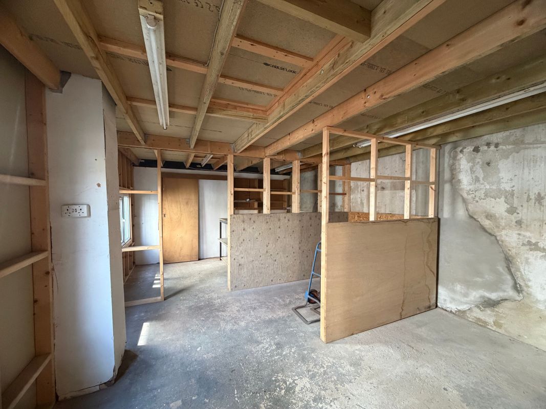 Image 6 of 11