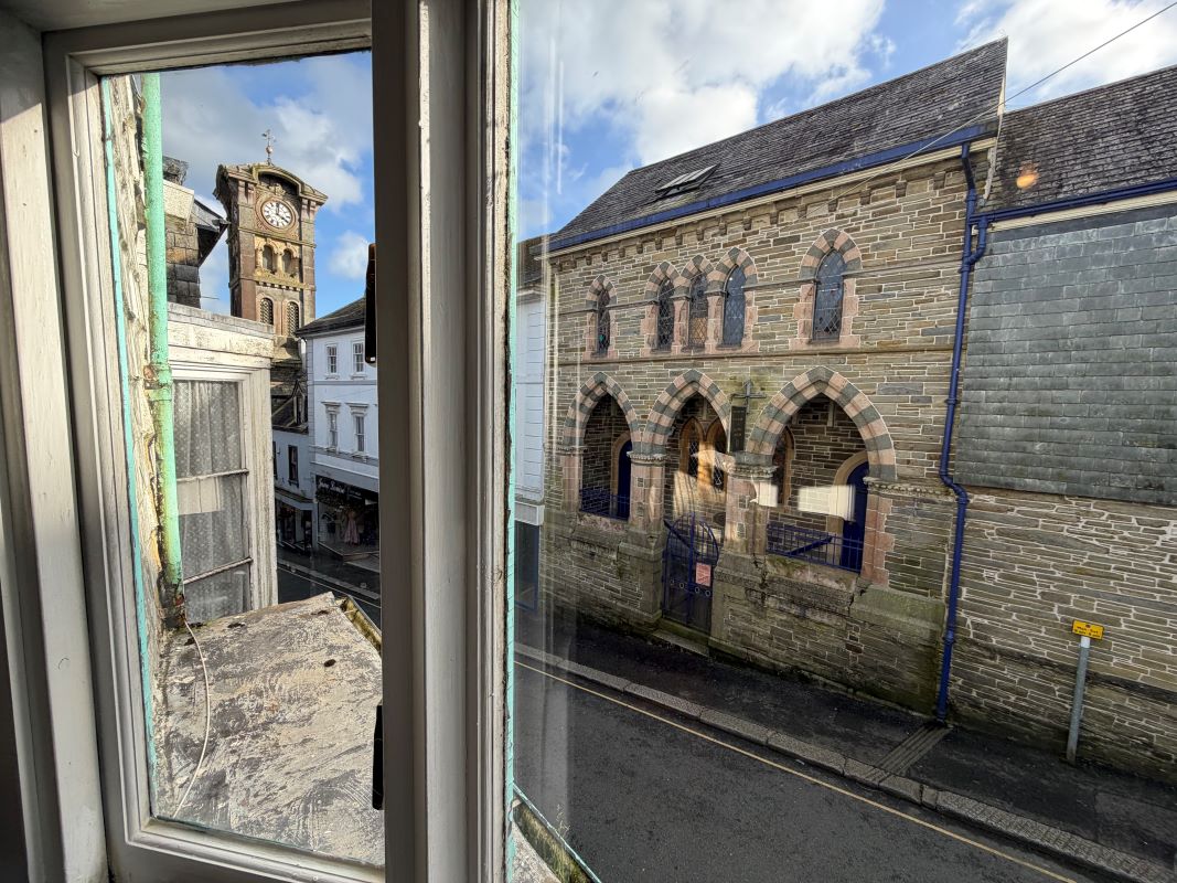 Image 19 of 22