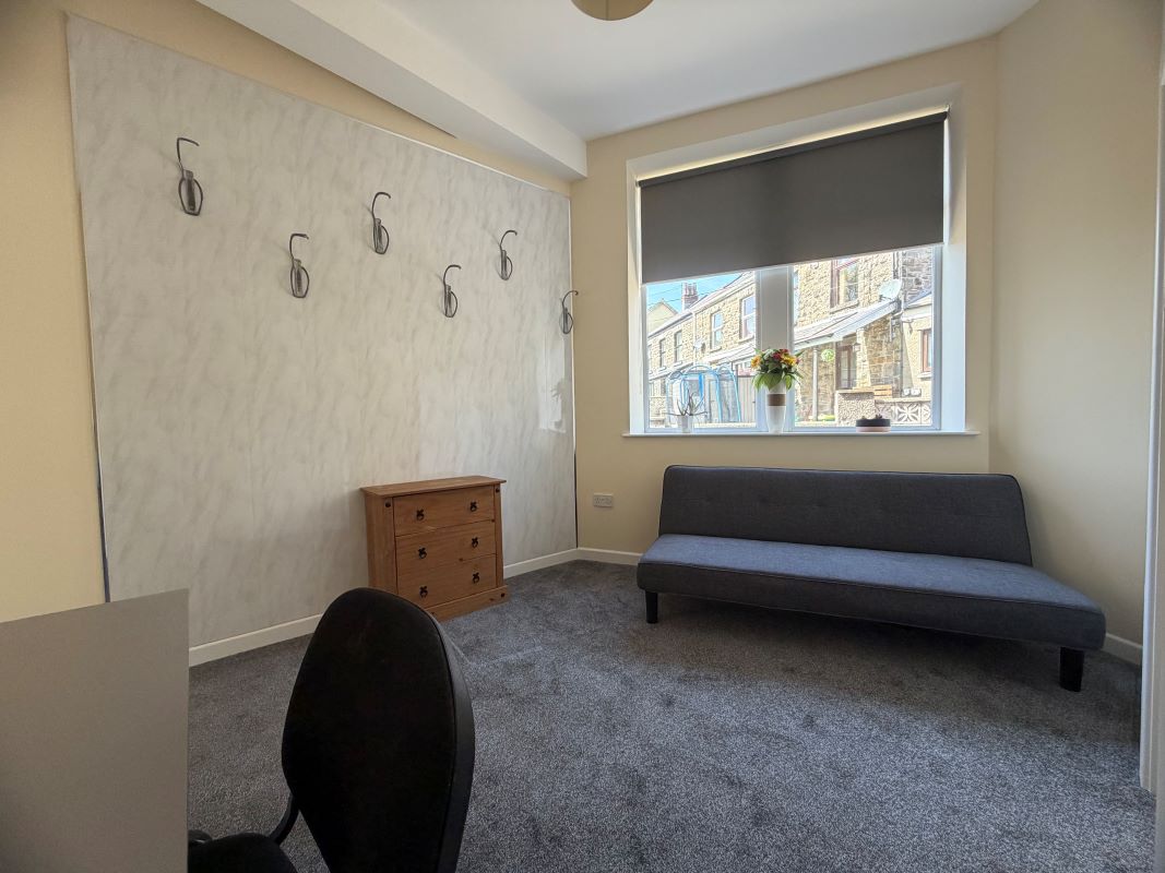 Image 15 of 16