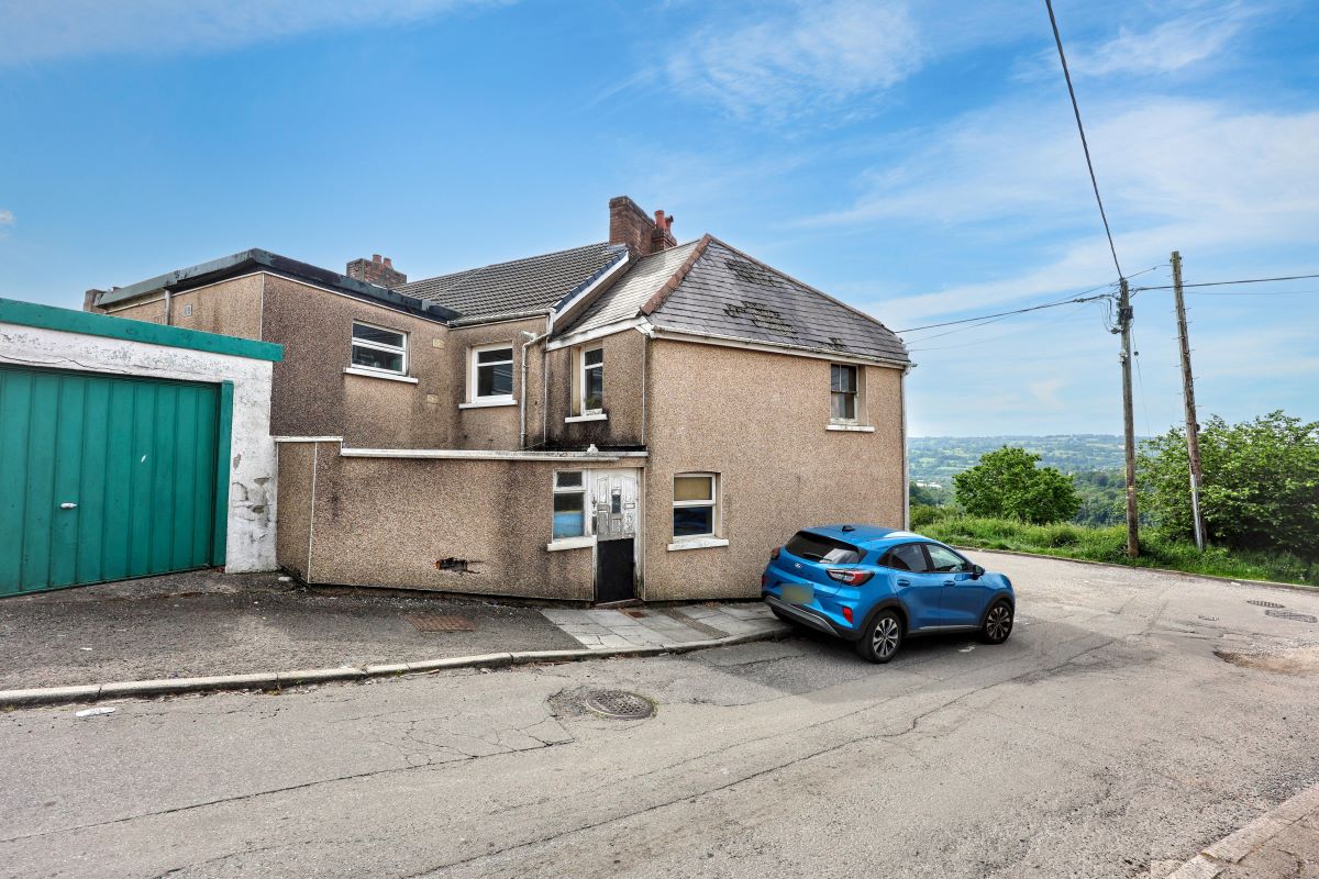 Image 10 of 11