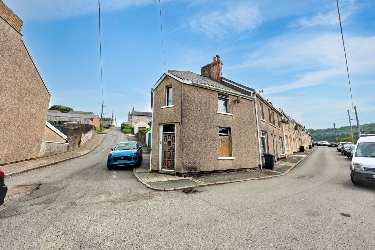 Image 9 of 11