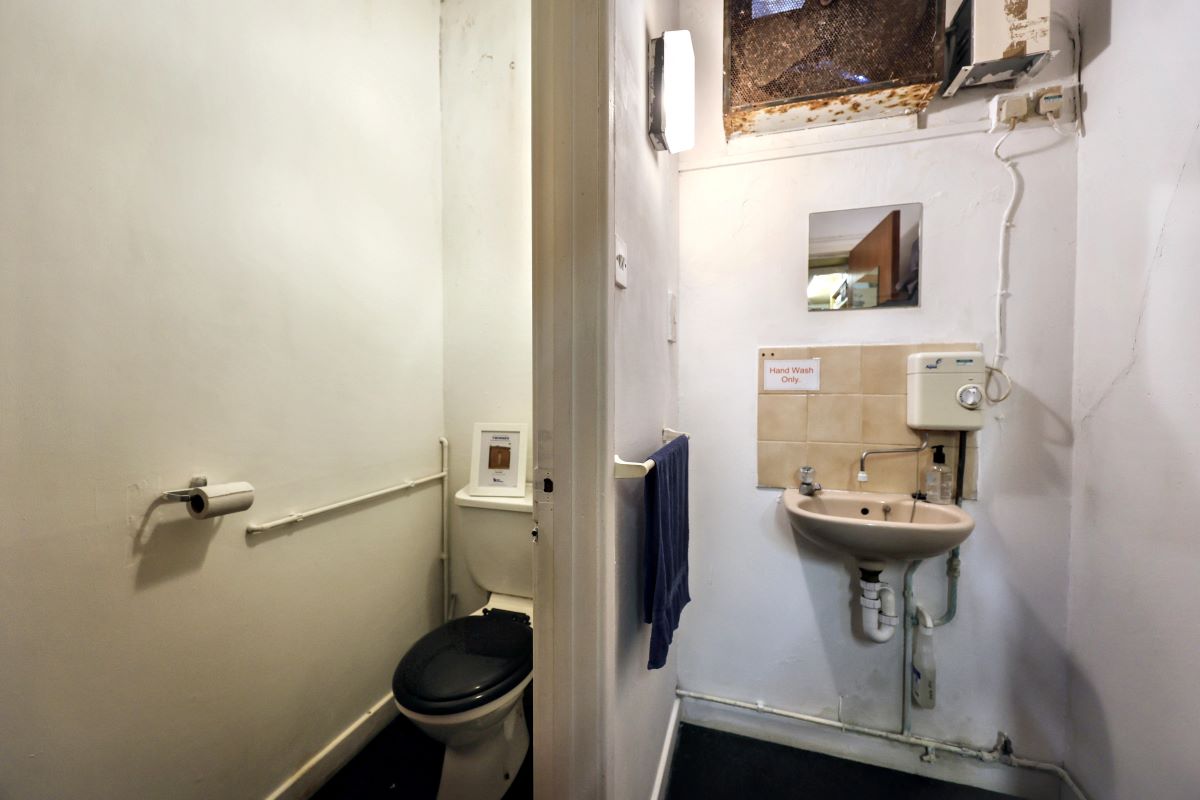 Image 10 of 17