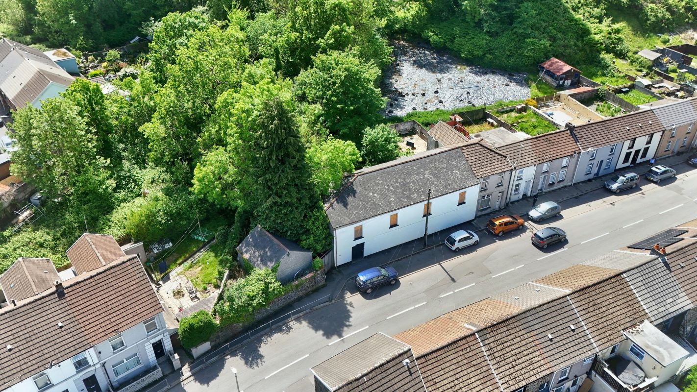 403 Cardiff Road, Aberdare, Mid Glamorgan, CF44 6HX