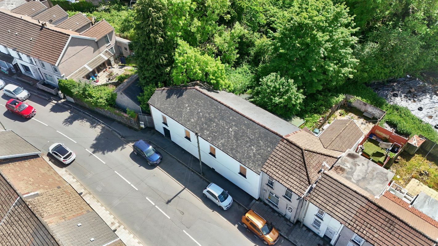403 Cardiff Road, Aberdare, Mid Glamorgan, CF44 6HX