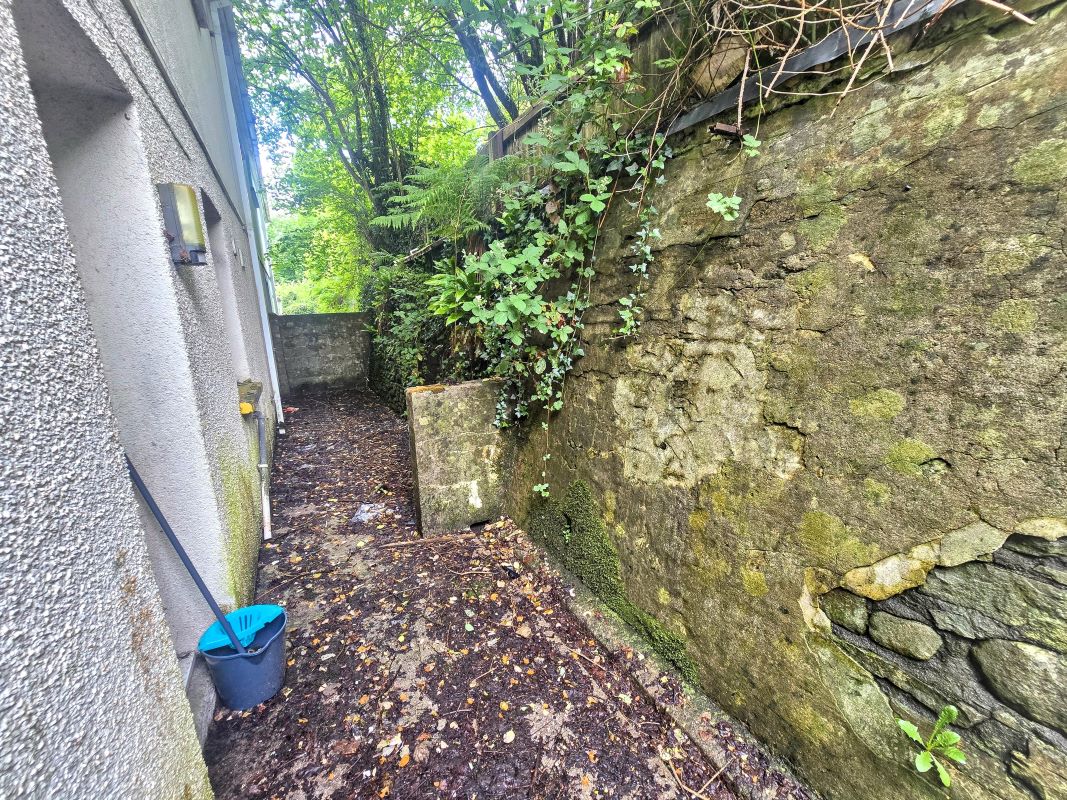 Image 11 of 12