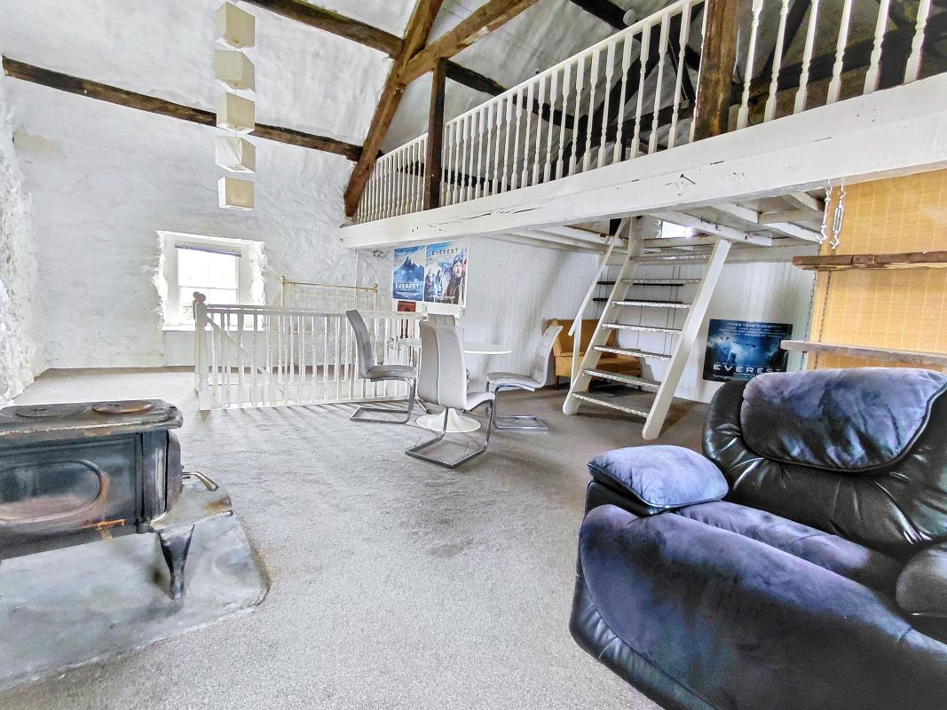 Star House Ty Seren Meyrick Street, Ty Seren, Dolgellau, Gwynedd, LL40 1LN