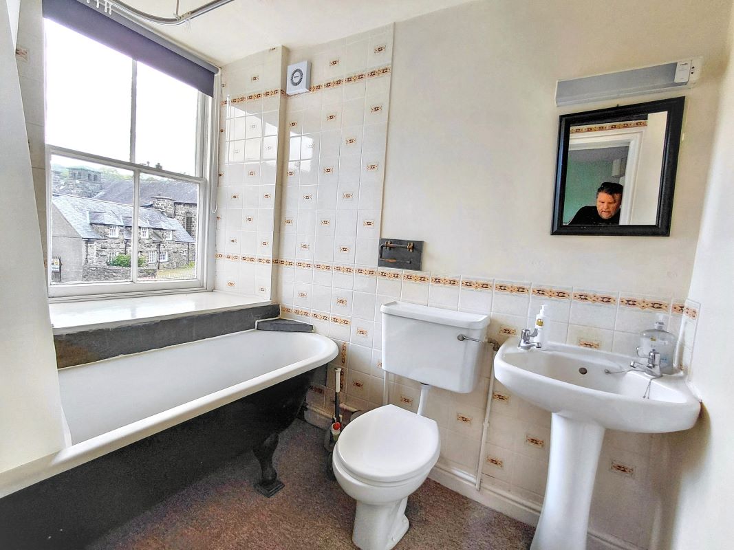 Star House Ty Seren Meyrick Street, Ty Seren, Dolgellau, Gwynedd, LL40 1LN