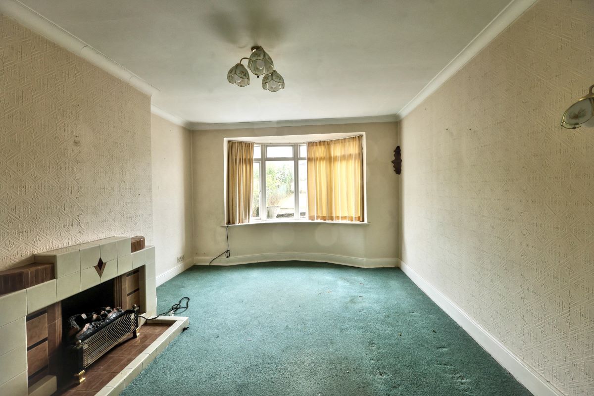 Image 2 of 15