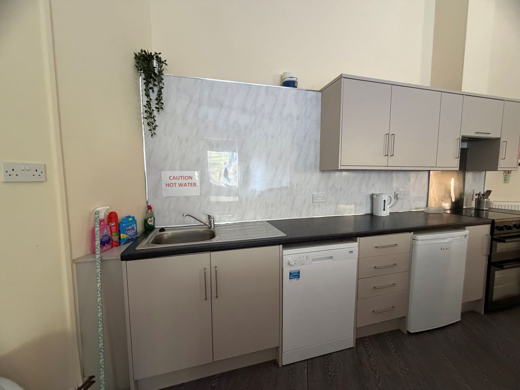 Image 12 of 15