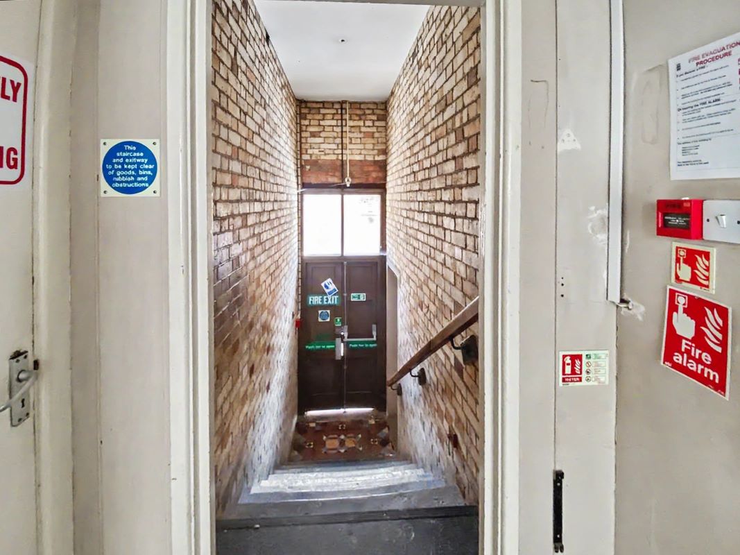Image 4 of 10