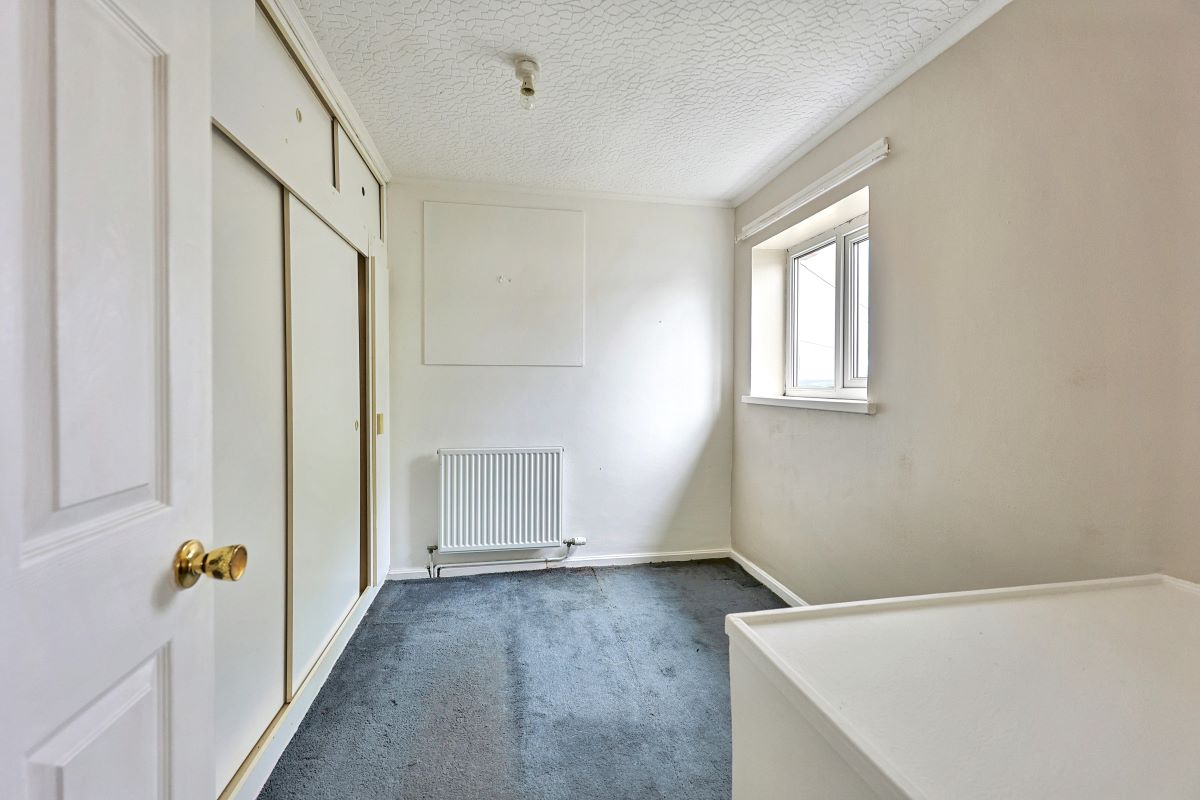 Image 8 of 20