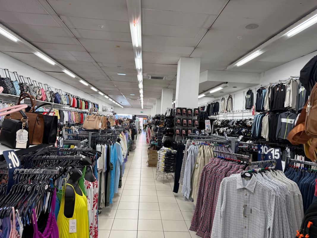 Image 6 of 6