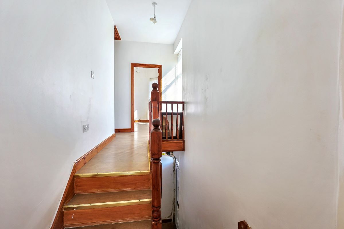 Image 8 of 16