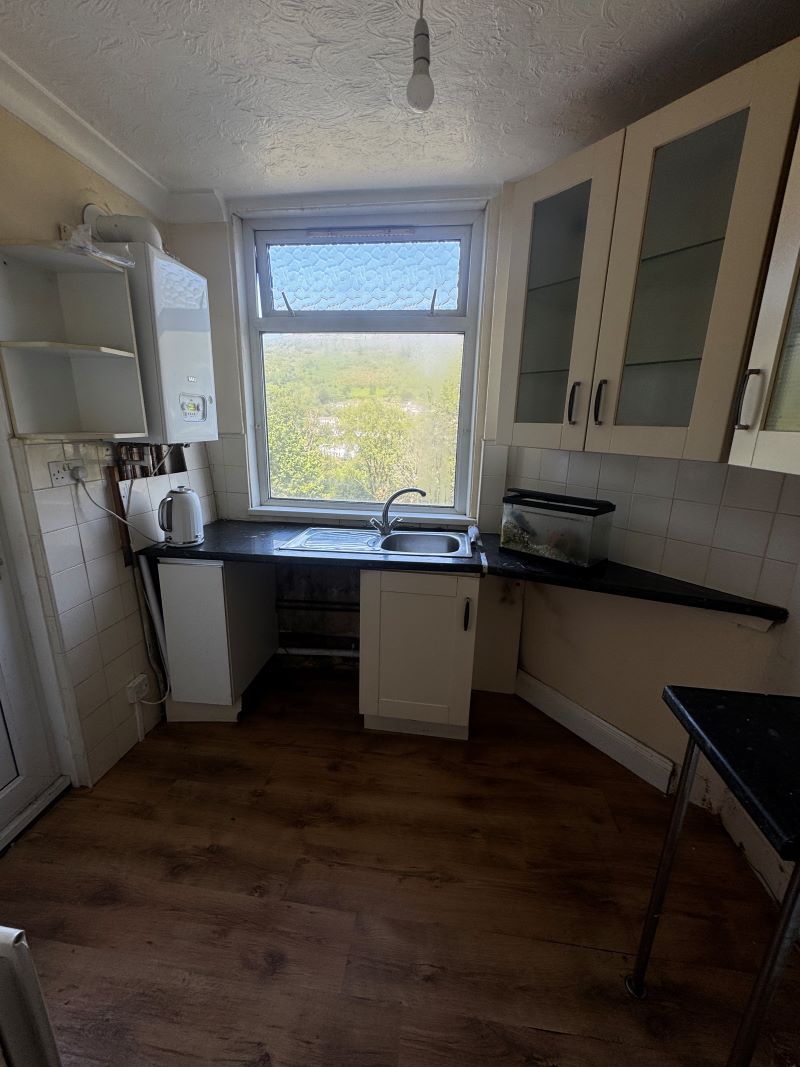 Image 6 of 12
