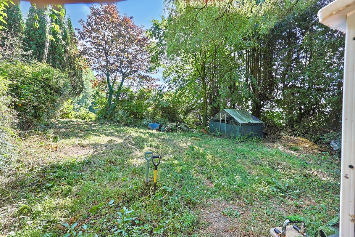 Image 9 of 30