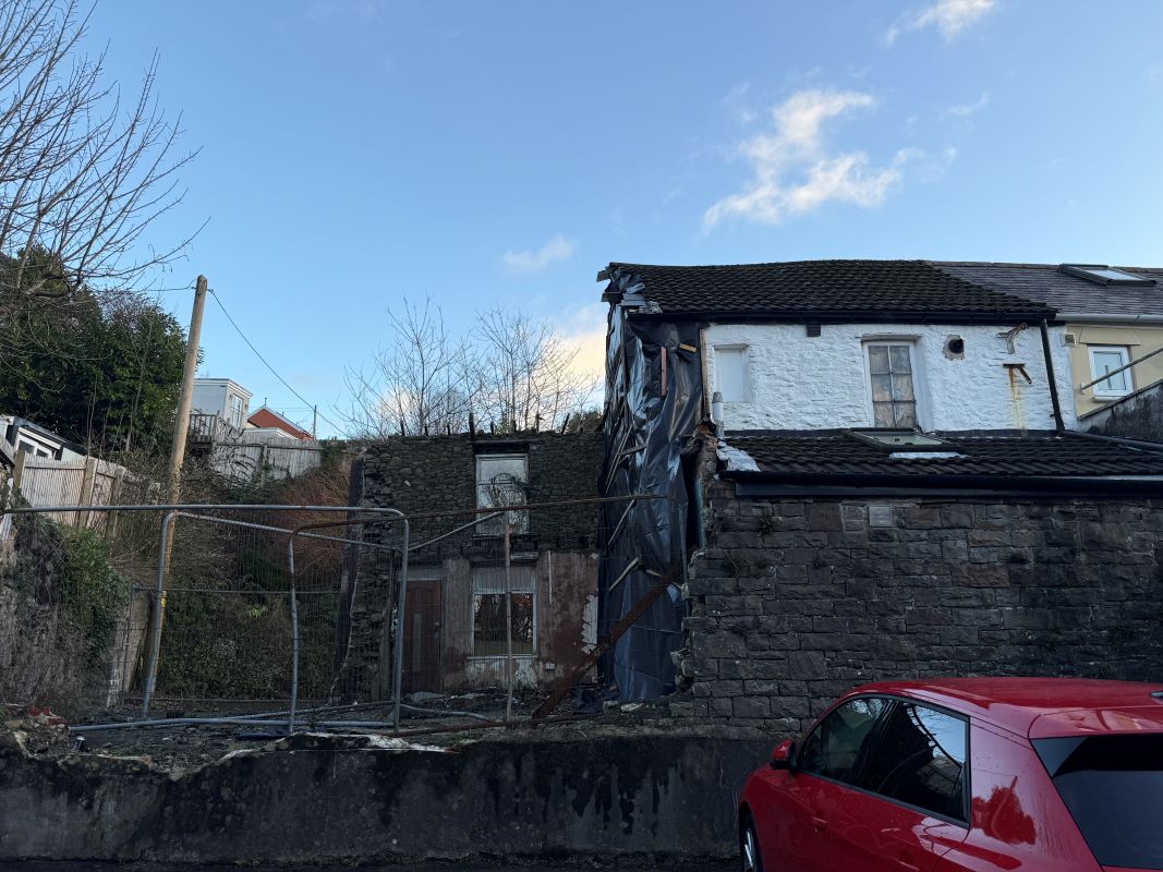 Image 16 of 17