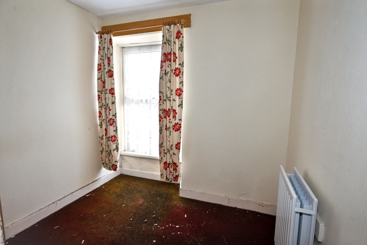 Image 7 of 15