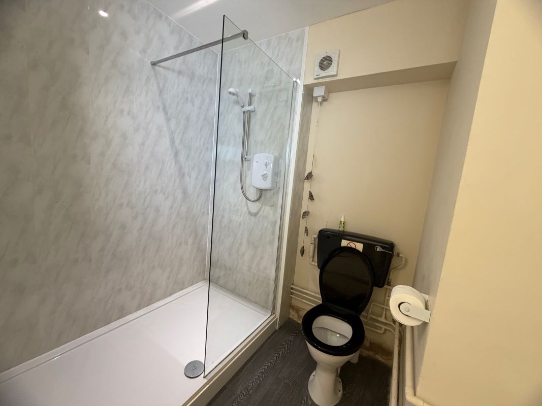 Image 10 of 14