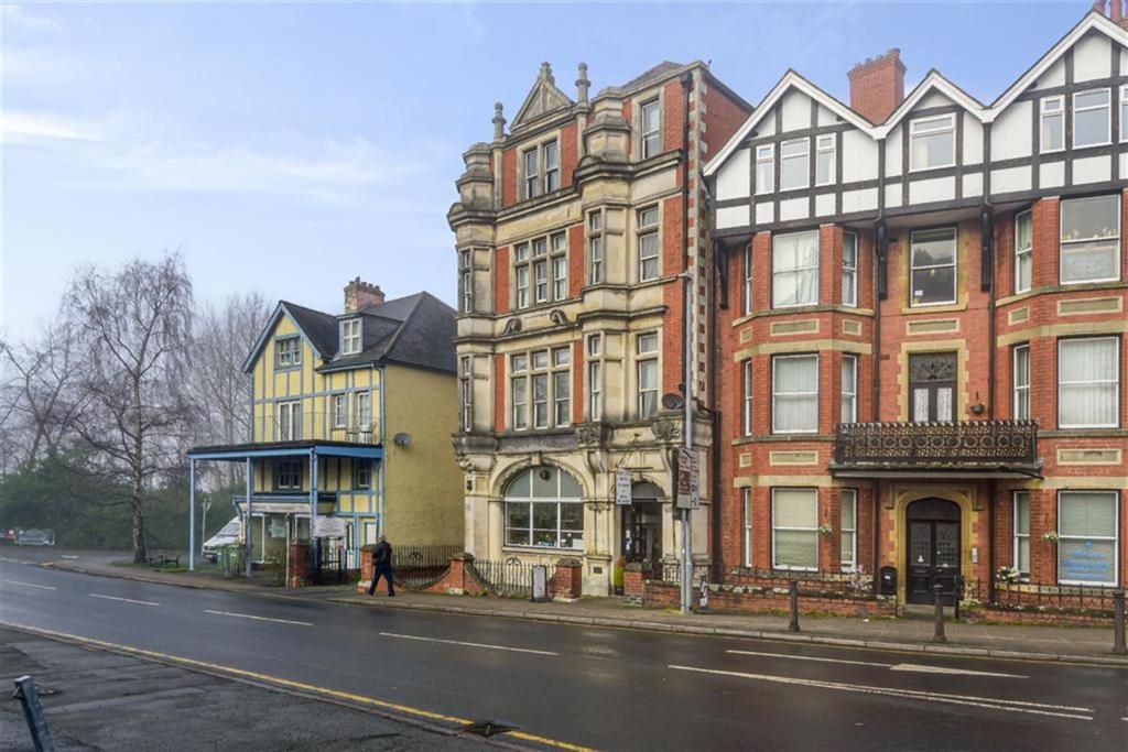 Image 1 of 24