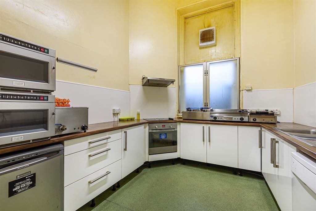 Image 19 of 24