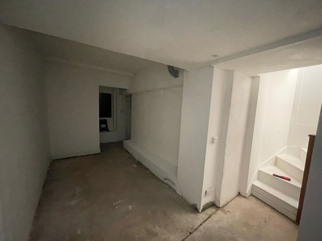 Image 8 of 17