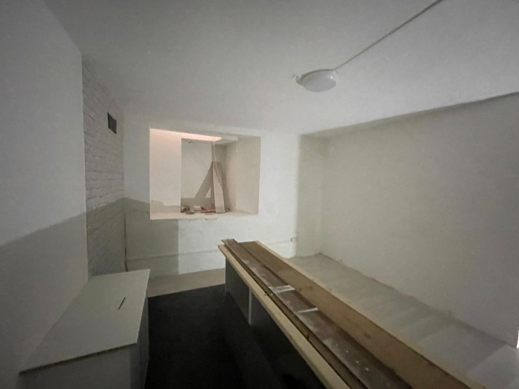 Image 15 of 17
