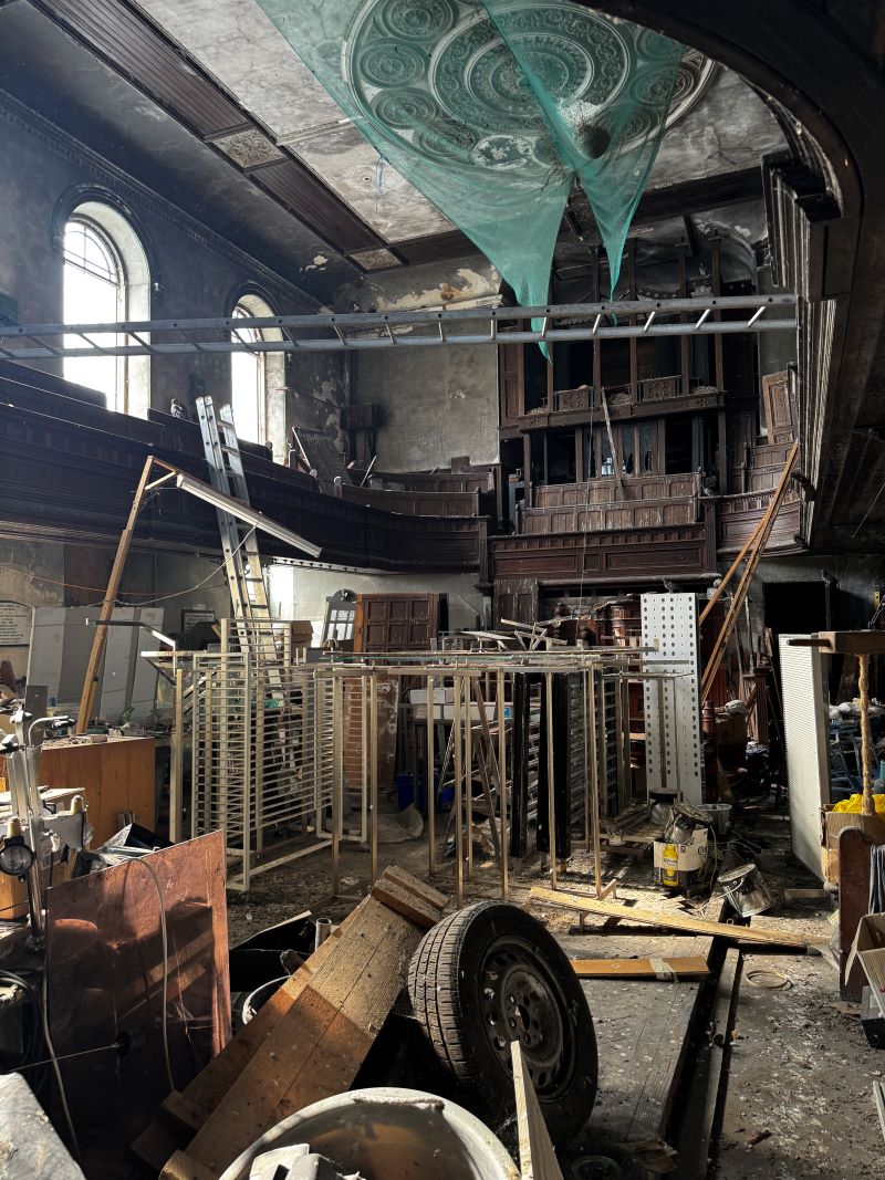 Image 3 of 6