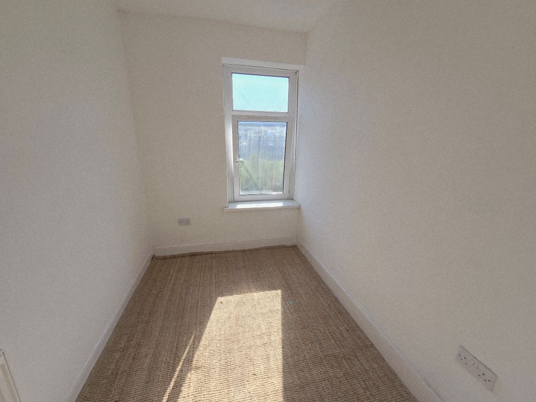 Image 10 of 14