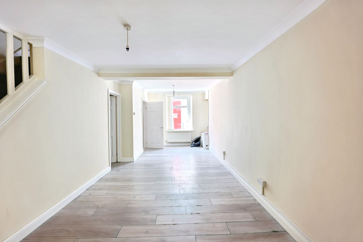 Image 7 of 12