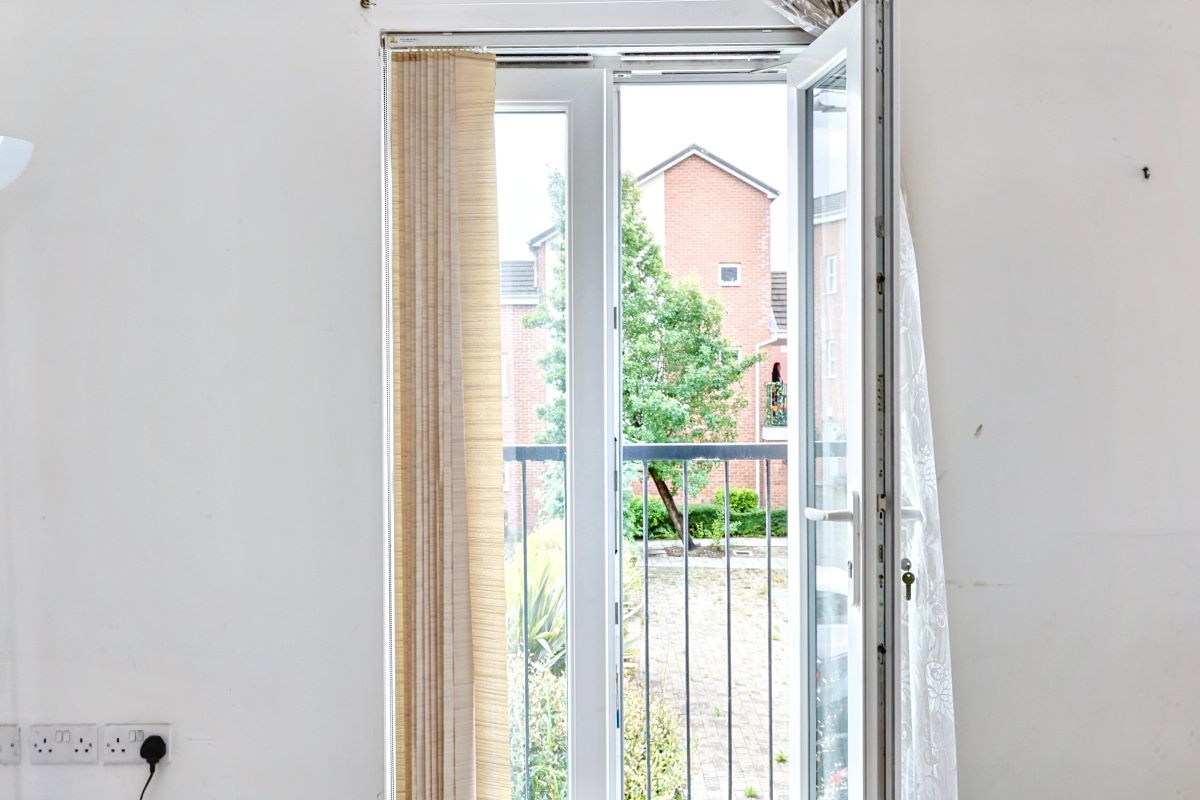 Image 10 of 22