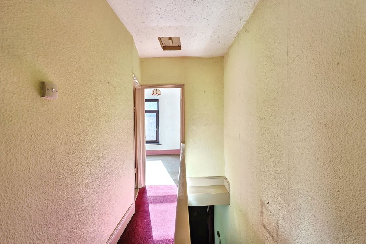 Image 9 of 16