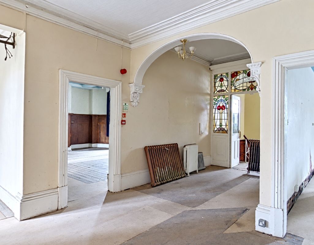 Image 6 of 8