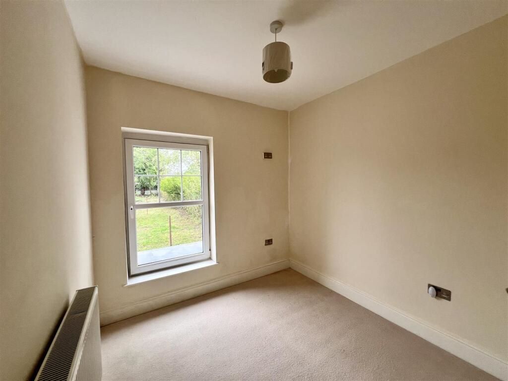 Image 8 of 13