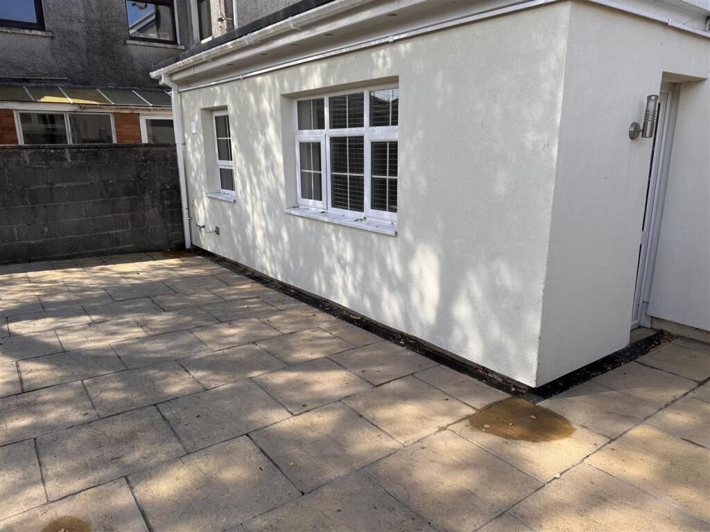 Image 11 of 13