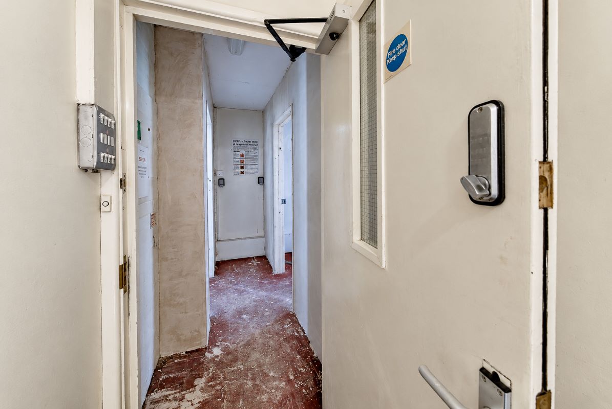Image 11 of 13