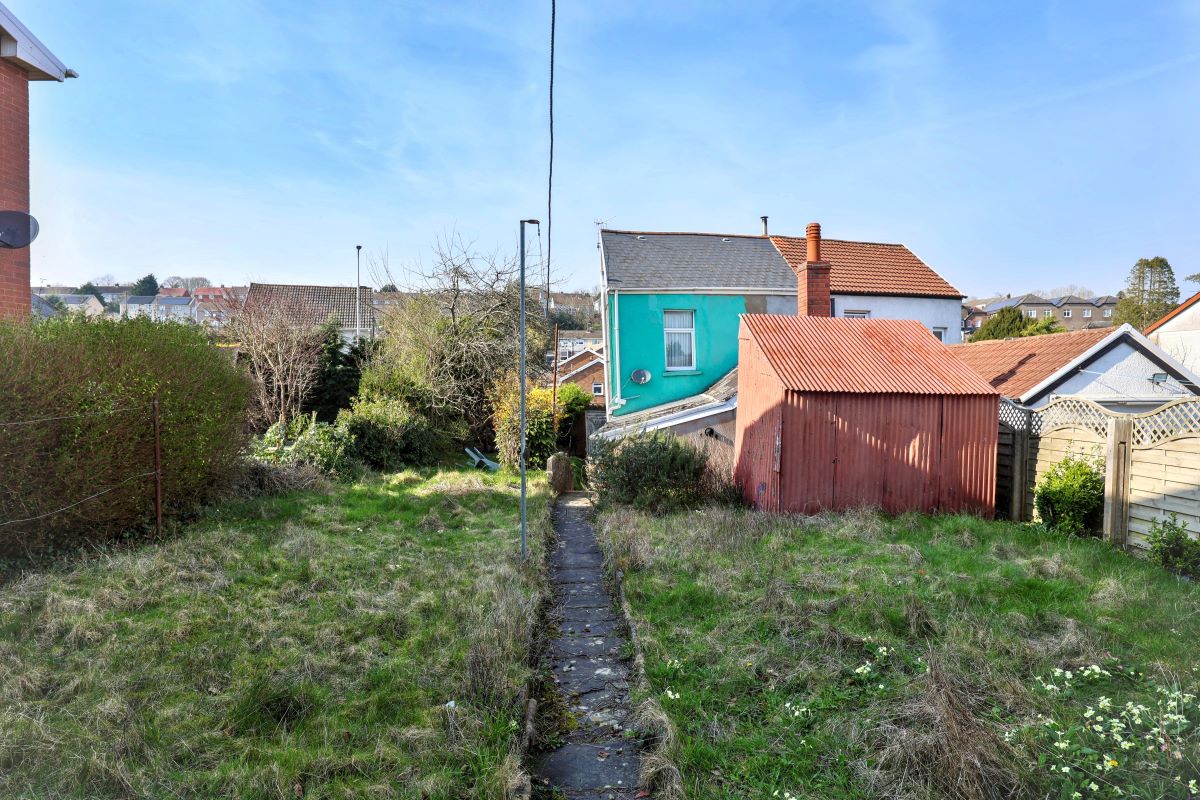 Image 14 of 16