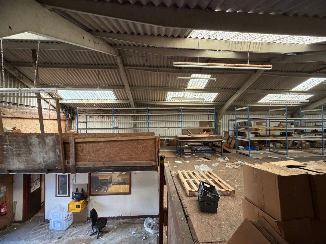 Image 10 of 21