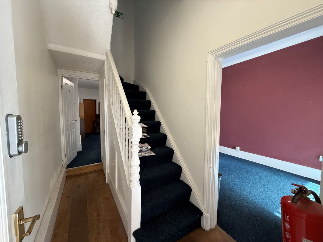 Image 10 of 16