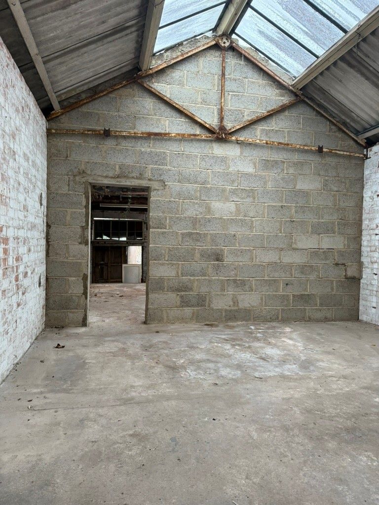 Image 12 of 17